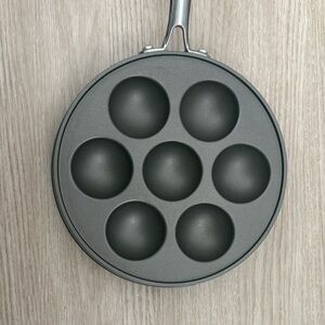 Nordic Ware Ebelskiver pan